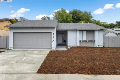178 Poppy Ct