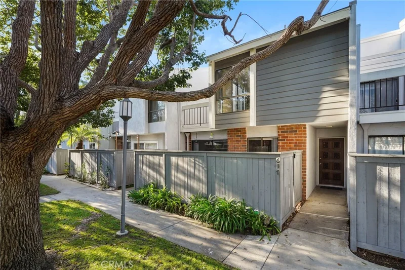 617 53 Brookview Way 53, Costa Mesa, CA 92626