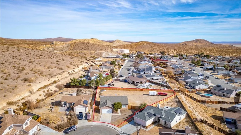 1240 Bradford Avenue, Rosamond, CA 93560