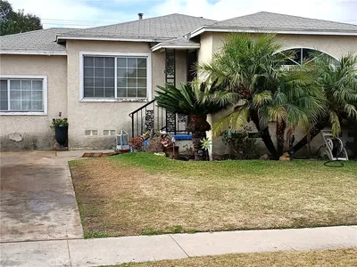 2207 N Anzac Avenue photo 2