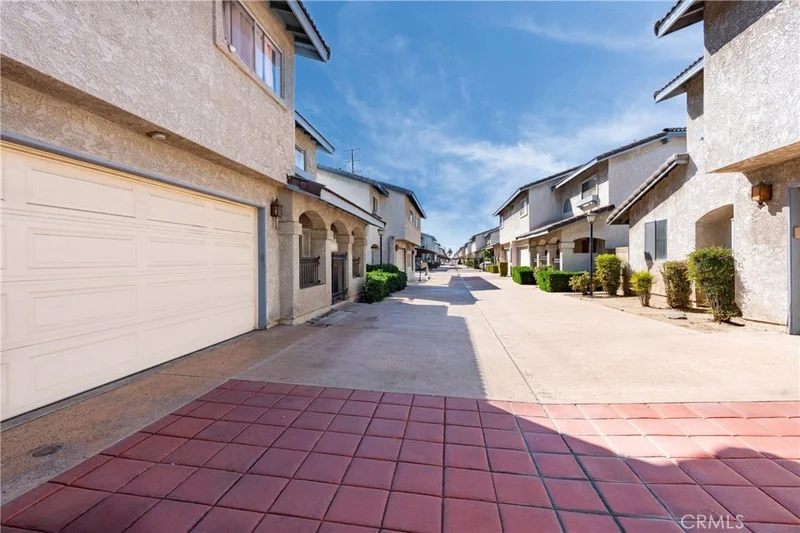 11843 Ramona Boulevard, El Monte, CA 91732