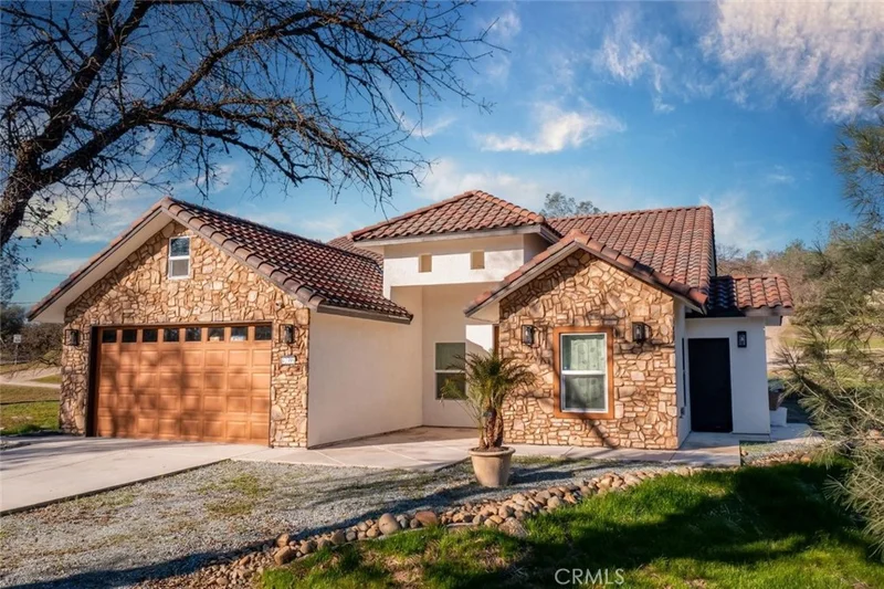 42399 Long Hollow, Coarsegold, CA 93644