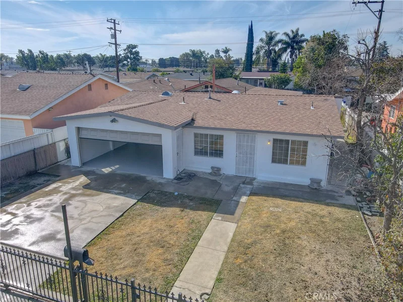 8702 Fontana Street, Downey, CA 90241