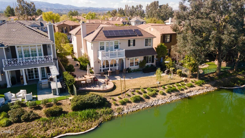 27024 E Island Road, Valencia, CA 91355