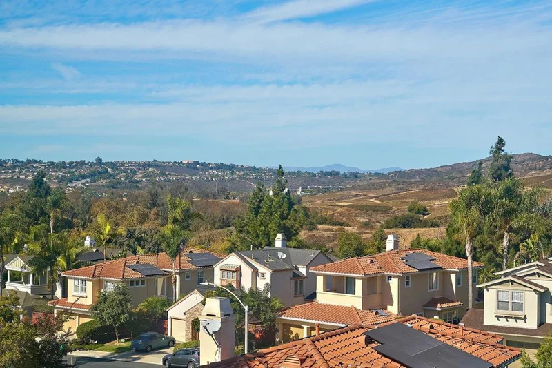 5548 Foxtail Loop, Carlsbad, CA 92010