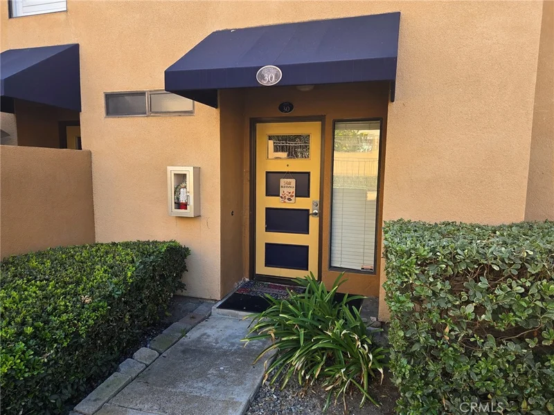 25671 Le Parc 30, Lake Forest, CA 92630