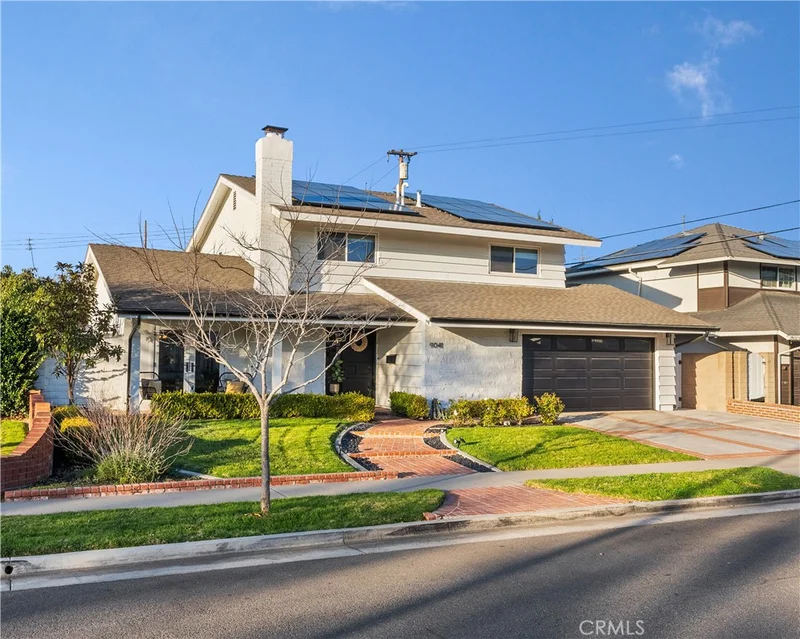 9041 Bobbie Circle, Huntington Beach, CA 92646