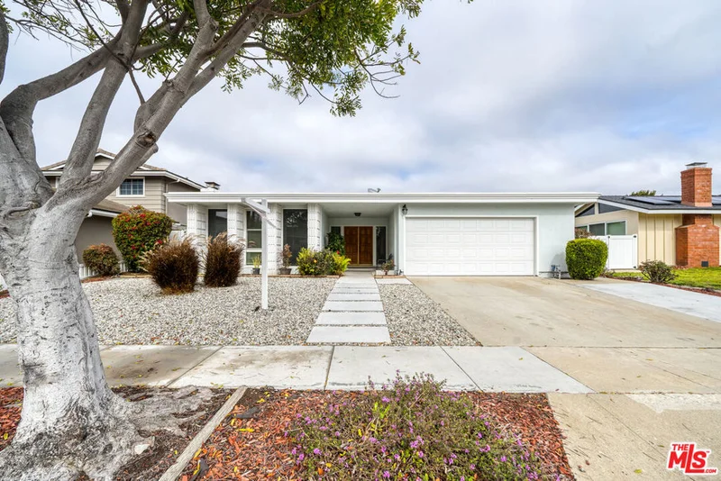 2565 W 233rd Street, Torrance, CA 90505