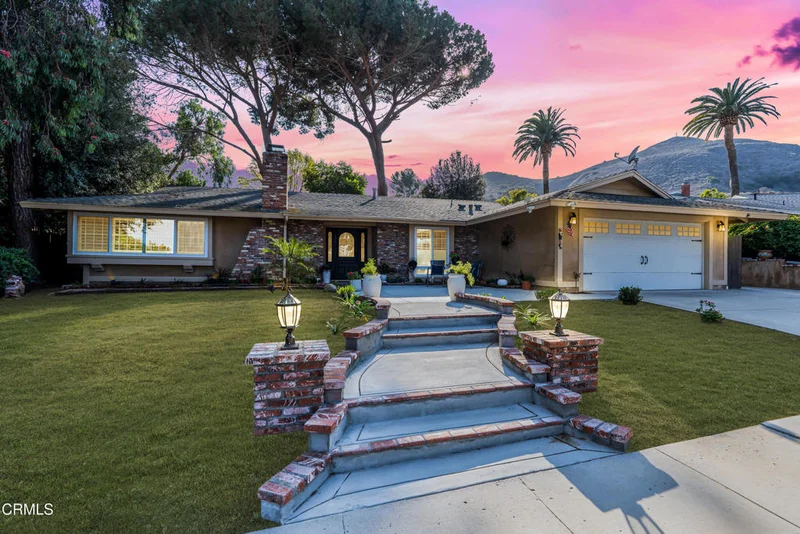 30 Vera Cruz Street, Simi Valley, CA 93065