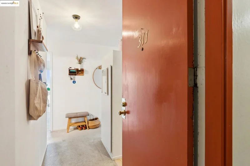551 Jean St 311, Oakland, CA 94610