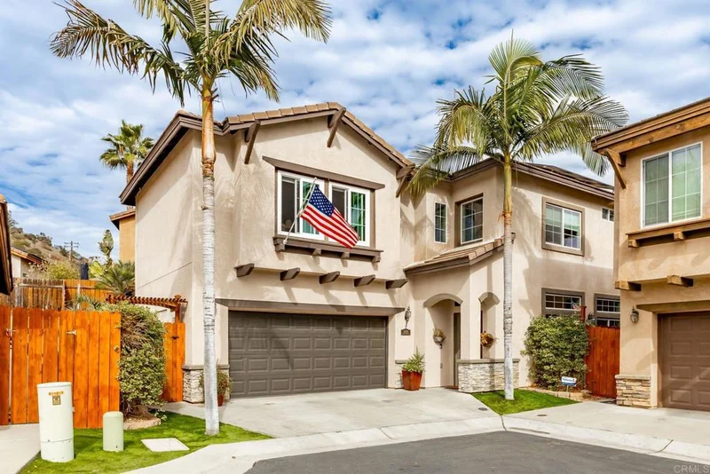 29729 Canyon Way Court, Escondido, CA 92026