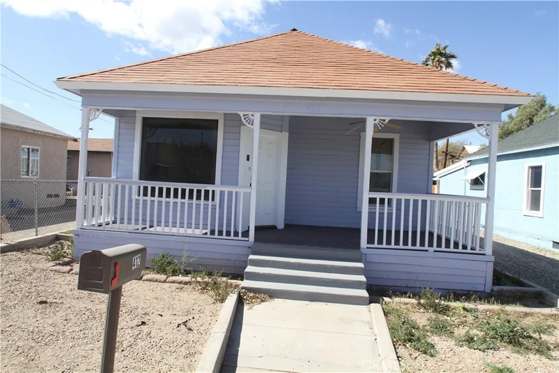 412 D Street photo 2