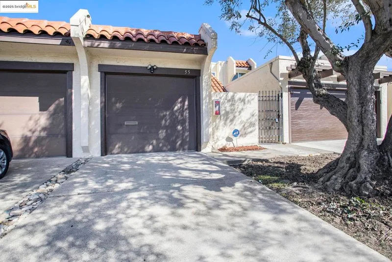 55 Villa Dr, San Pablo, CA 94806