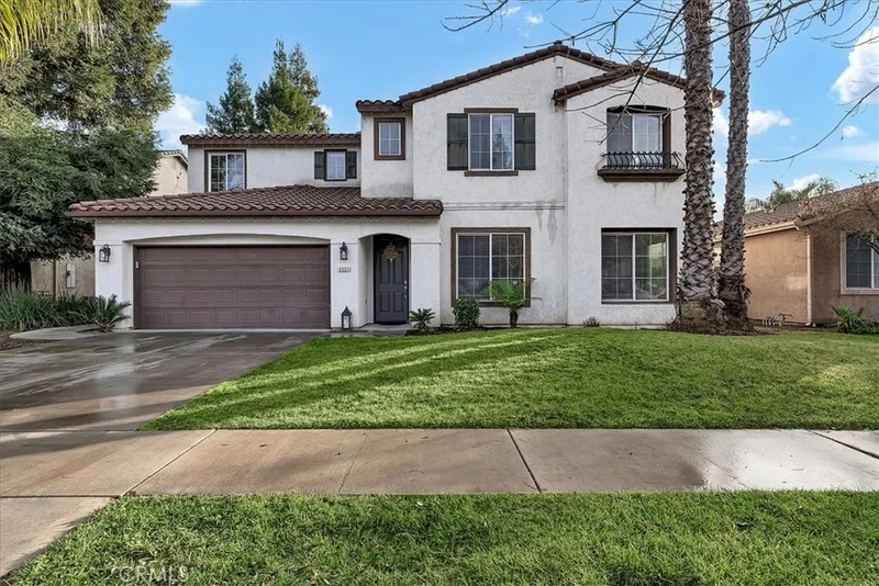4331 W Prospect Avenue, Visalia, CA 93291
