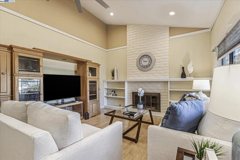 41085 Corriea Ct, Fremont, CA 94539