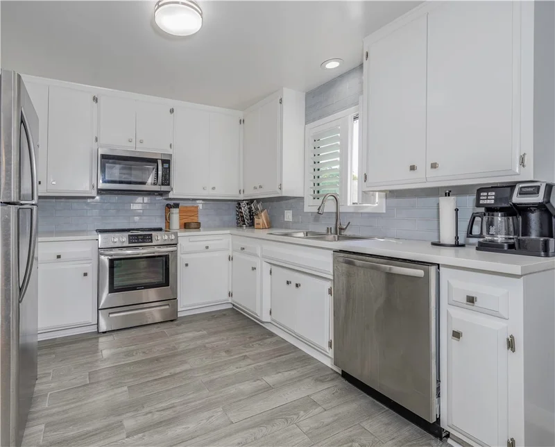 2302 E 2nd Street E1, Long Beach, CA 90803