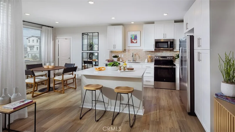 6136 Valentina Way Drive 304, Eastvale, CA 92880