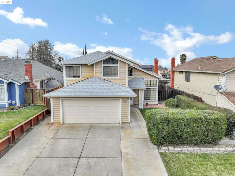 2704 Lobelia Ct, Antioch, CA 94531