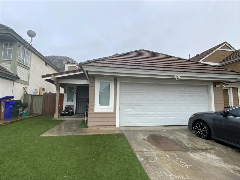 11482 Hideaway Lane, Fontana, CA 92337