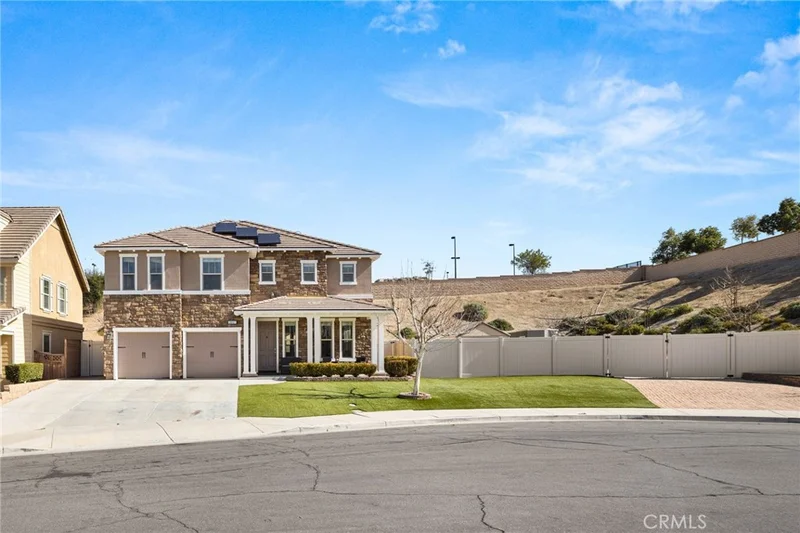 3007 Cayenne Way, Perris, CA 92571
