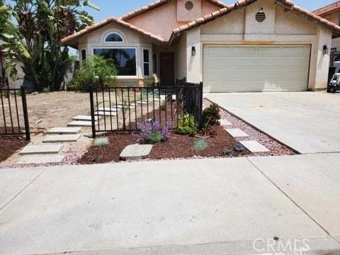 425 S Burney Street, Rialto, CA 92376
