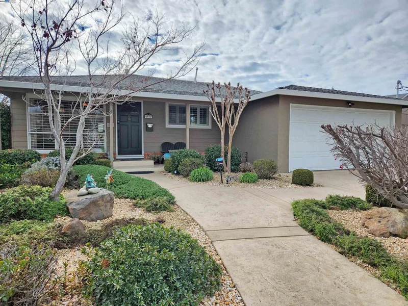 5514 Alaska Dr, Concord, CA 94521