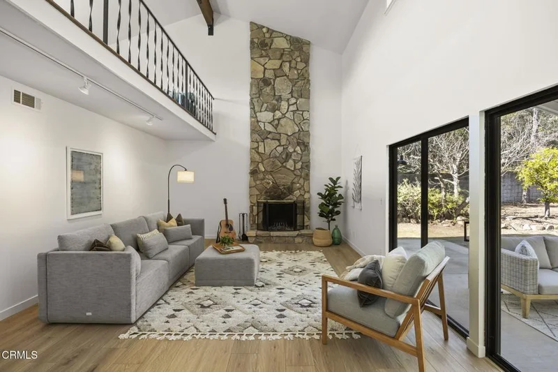 885 Oakwood Street, Ojai, CA 93023