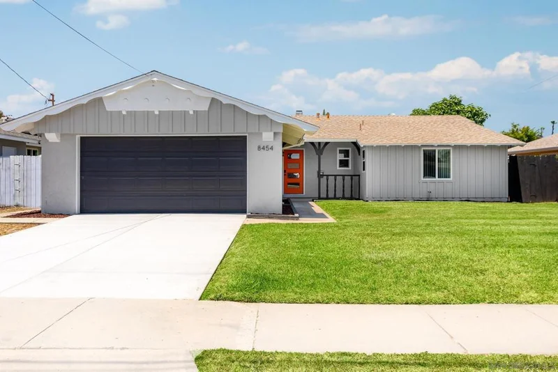 8454 Lake Gaby Avenue, San Diego, CA 92119