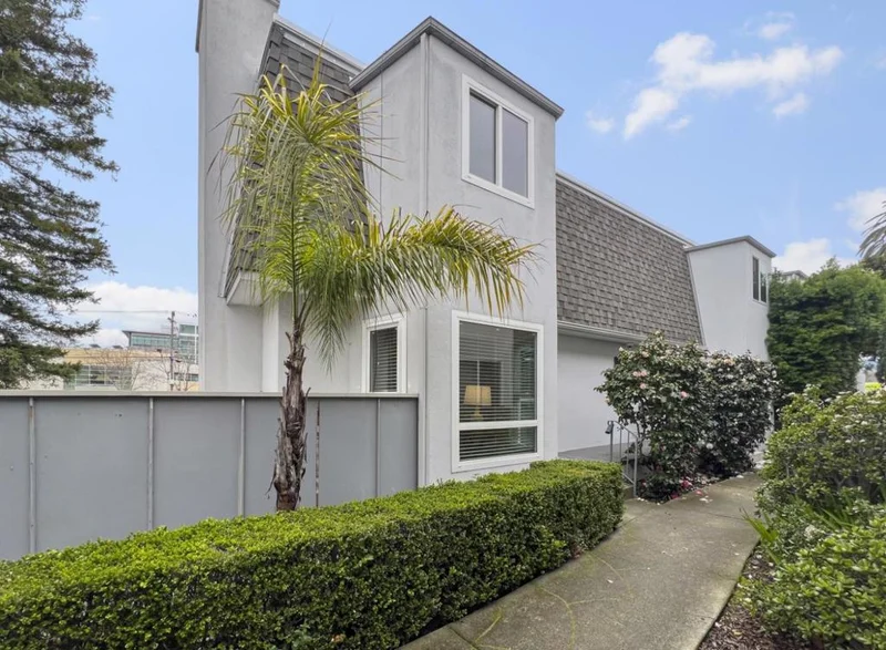 796 Arguello Street 104, Redwood City, CA 94063