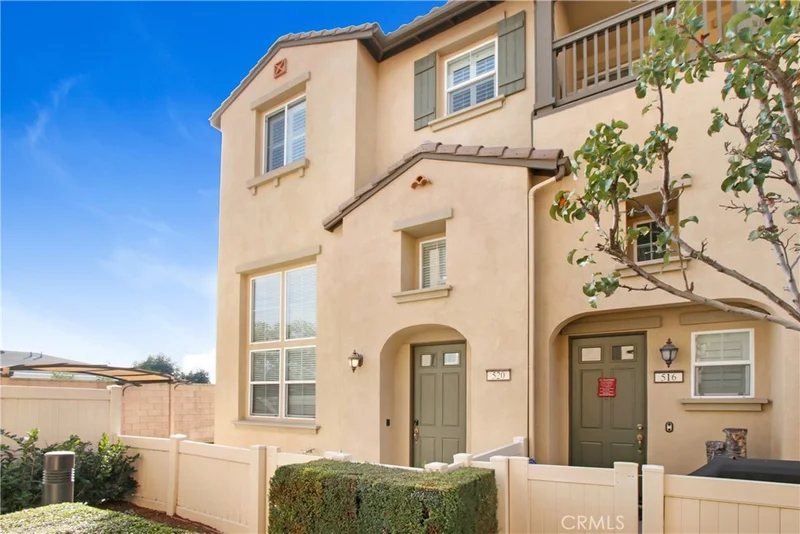 520 W Linden Drive, Orange, CA 92865