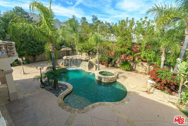 22455 Pacific Oak Drive, Chatsworth, CA 91311