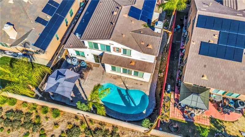 1231 Dutch Mill Road, Hemet, CA 92545