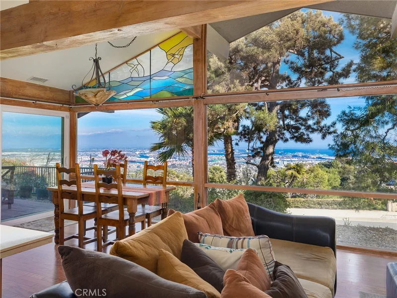 29897 Knoll View Drive, Rancho Palos Verdes, CA 90275