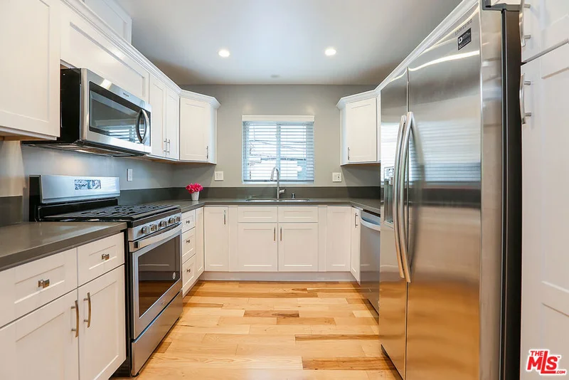 908 6th Street 10, Santa Monica, CA 90403