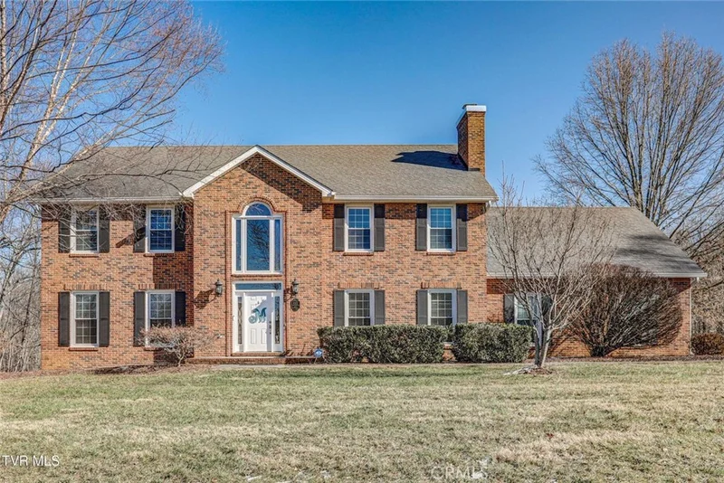 4322 Summerfield Drive, Johnson City, Other, TN 37604
