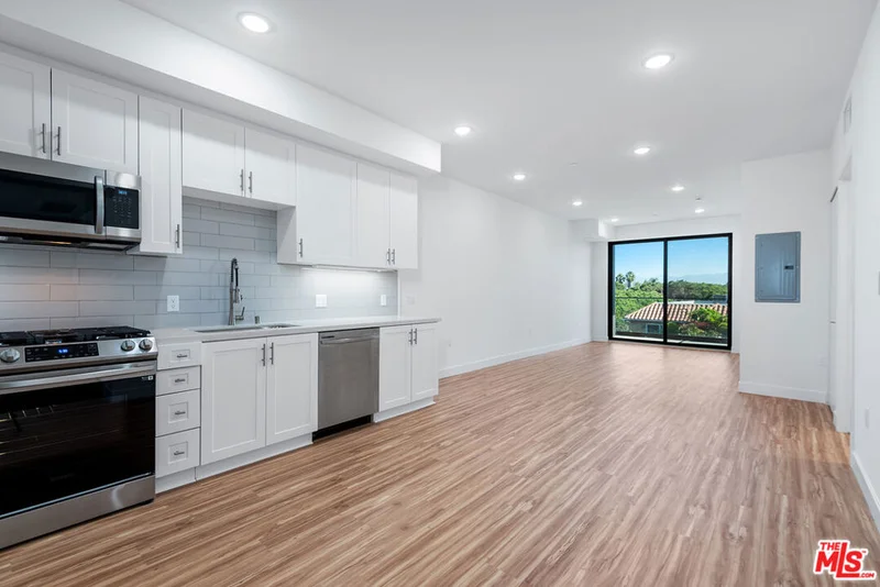 11600 National Boulevard 304 photo 2