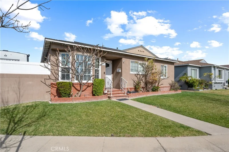 2529 Bomberry Street, Lakewood, CA 90712