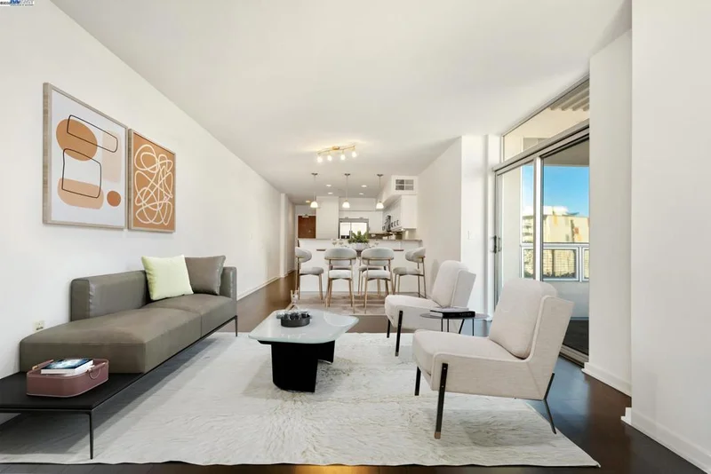 630 Thomas L Berkley Way 623, Oakland, CA 94612
