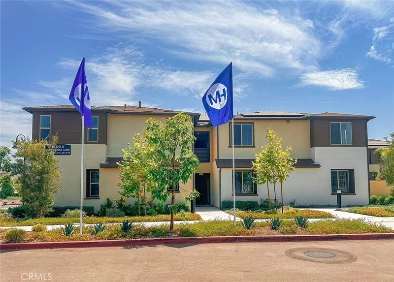 9001 Cerise Lane 115, Cypress, CA 90630