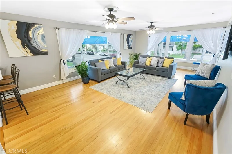1164 E Ocean Boulevard, Long Beach, CA 90802