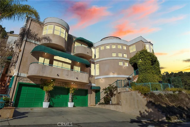 2537 Saint Andrews Drive, Glendale, CA 91206