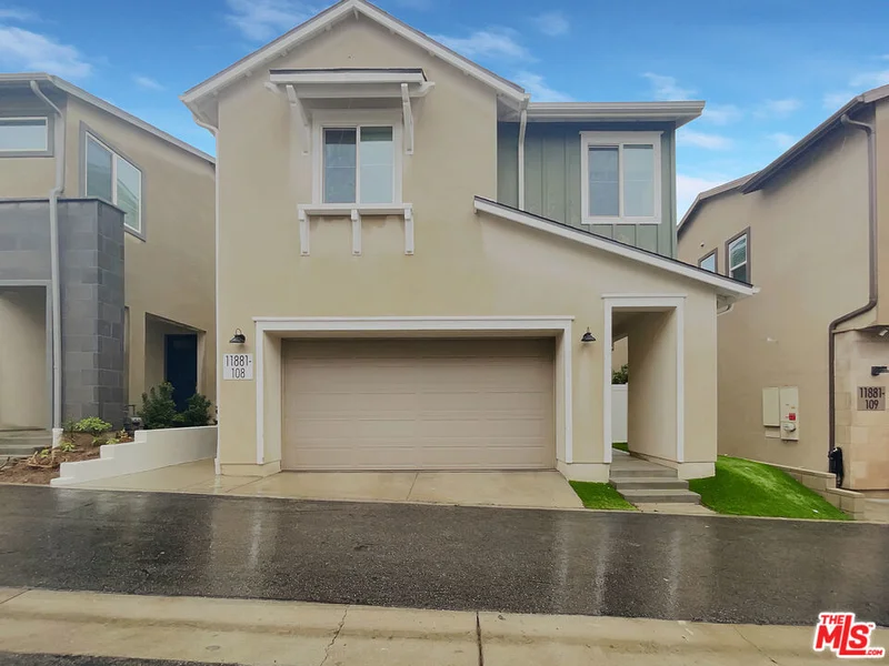 11881 Terra Vista Way 108, Sylmar, CA 91342