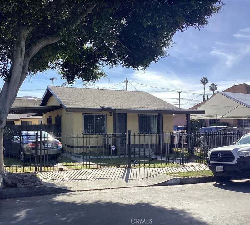 776 E 54th Street, Los Angeles, CA 90011