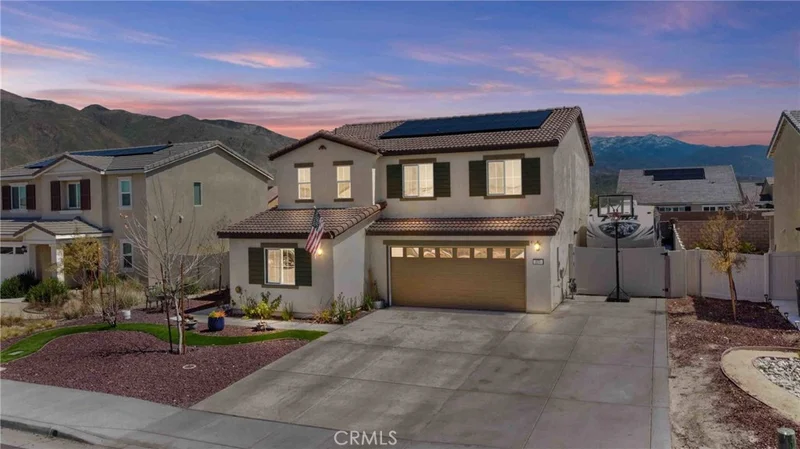 271 Scarlet Oak Lane, San Jacinto, CA 92583