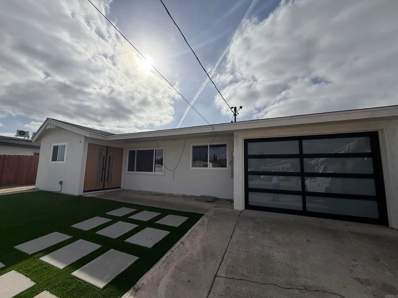 5229 Triana Street, San Diego, CA 92117
