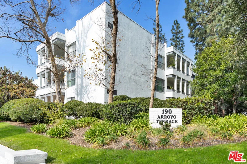 190 Arroyo Terrace 104, Pasadena, CA 91103