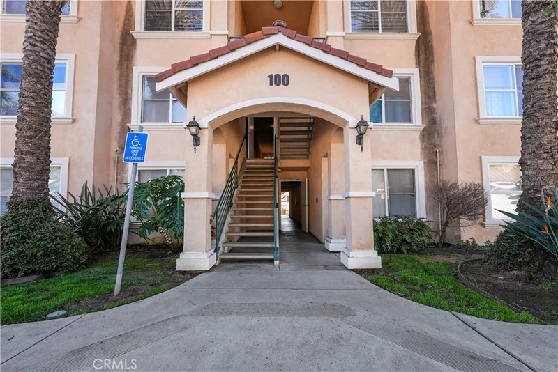 100 N River Circle 104, Oceanside, CA 92057