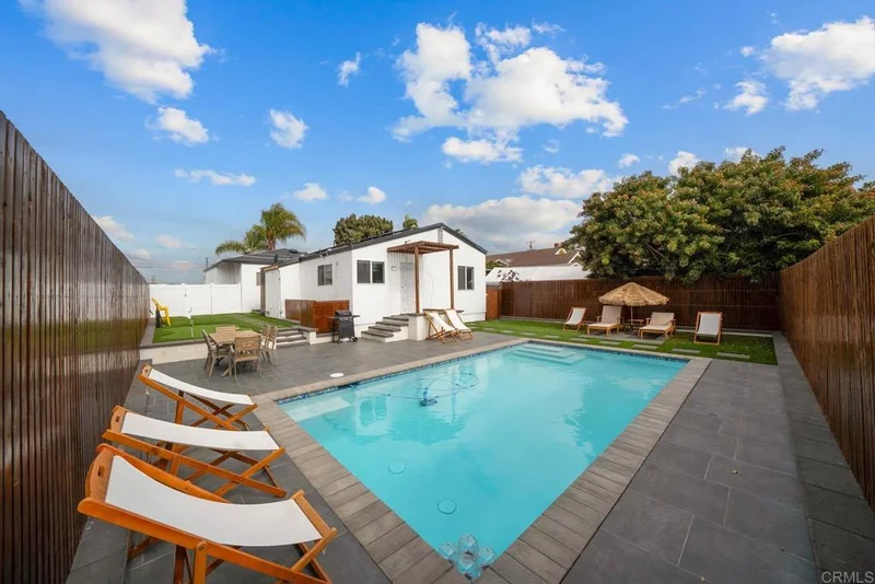 1006 E 2nd Street, National City, CA 91950