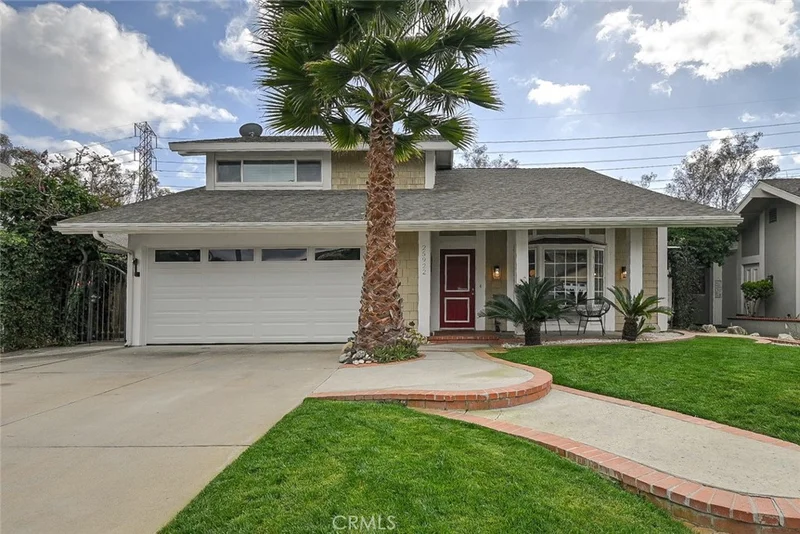 25922 Tree Top Road, Laguna Hills, CA 92653
