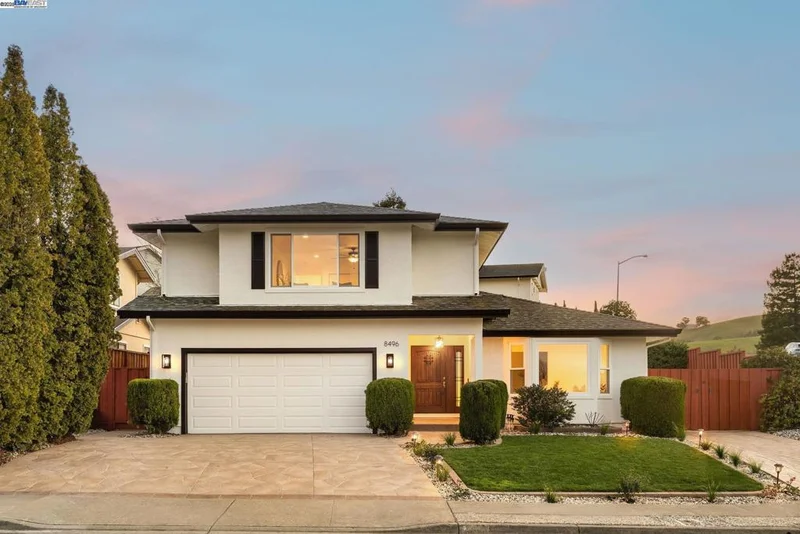 8496 Rhoda Ave, Dublin, CA 94568